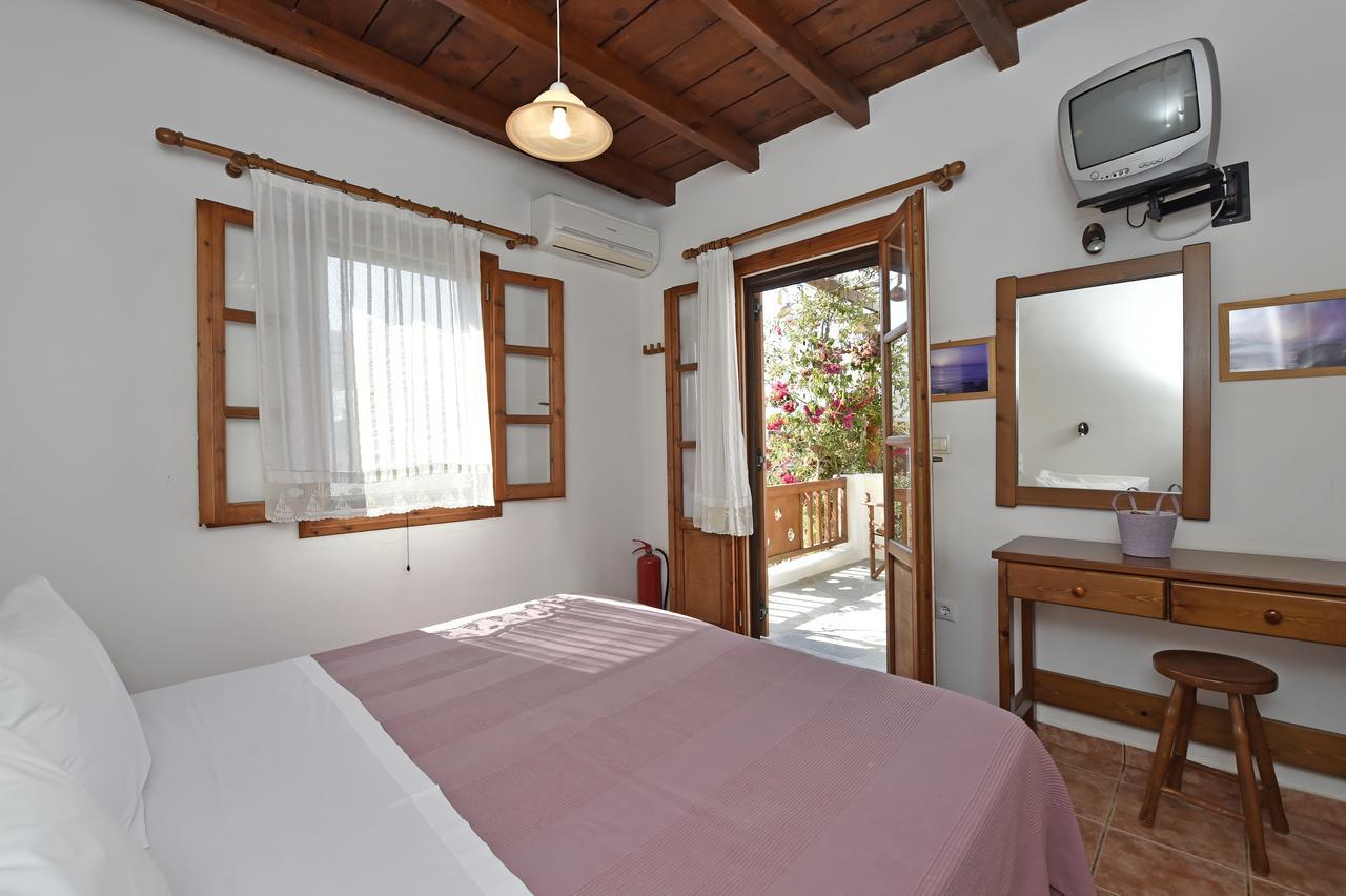 Hippocampus Studios Antiparos Exterior photo